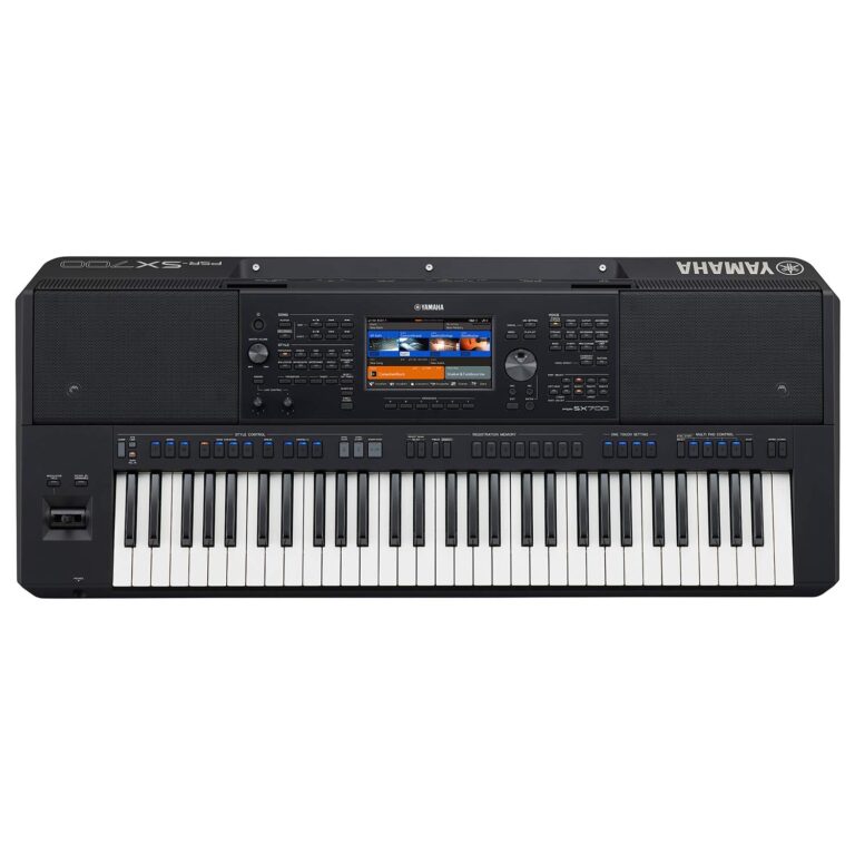YAMAHA PSR SX700 Mid Level Arranger Keyboard